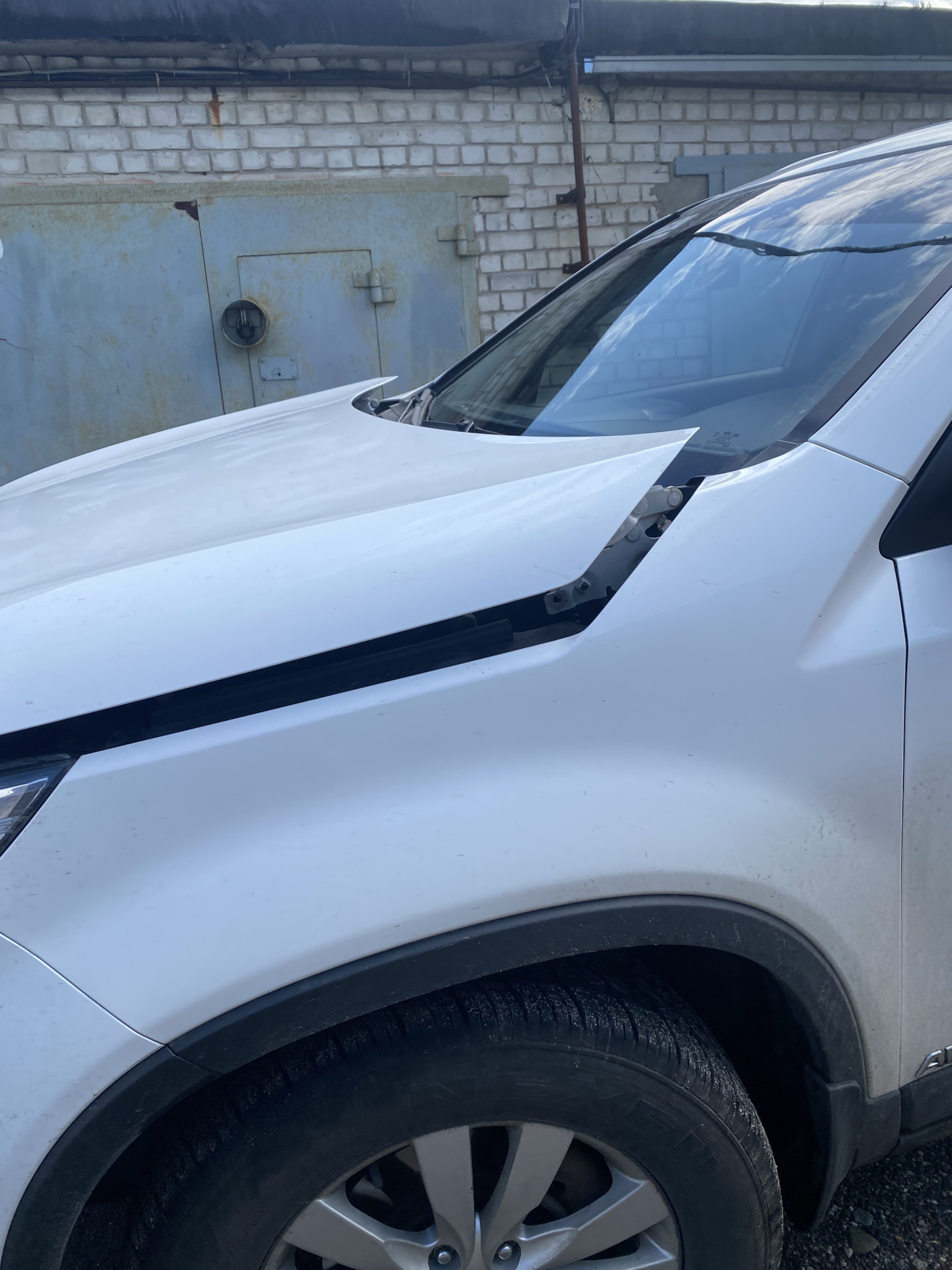 2️⃣9️⃣Выстрел капота киа соренто хм фл — KIA Sorento (2G), 2,2 л, 2015 ...