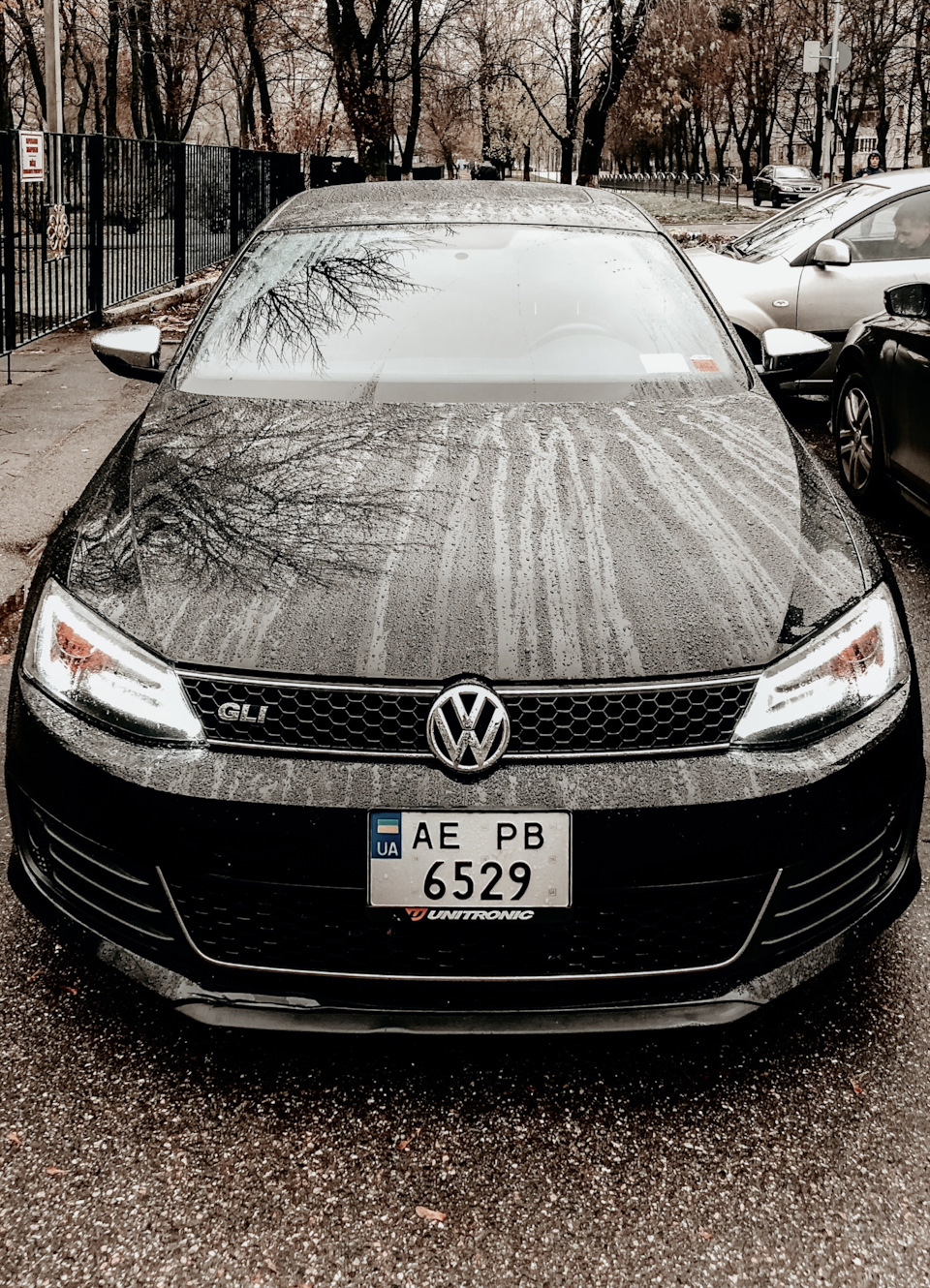 Продаю машинку 📱 — Volkswagen Jetta VI, 2 л, 2013 года | продажа машины |  DRIVE2