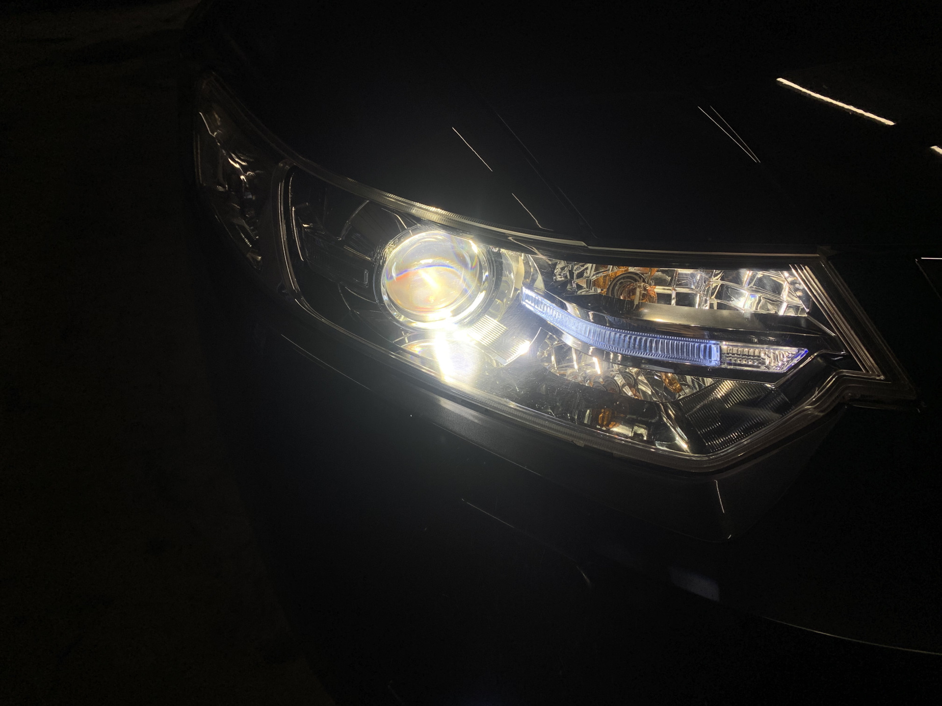 линзы хонда аккорд 8