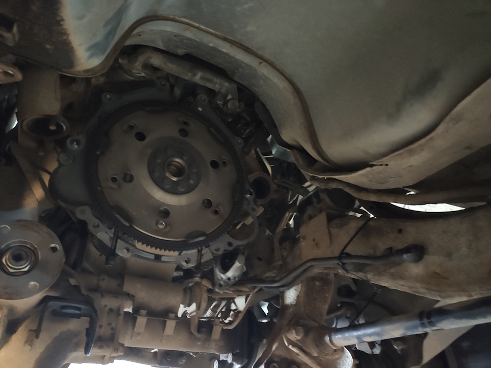 Полный привод паджеро спорт 1. Замена сальника АКПП Mitsubishi Airtrek.