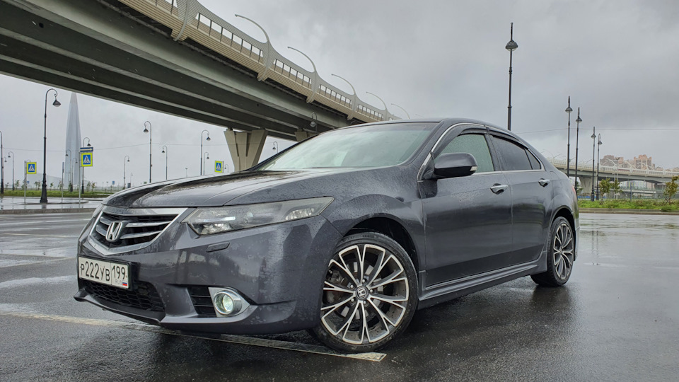 Honda Accord VIOLETTE