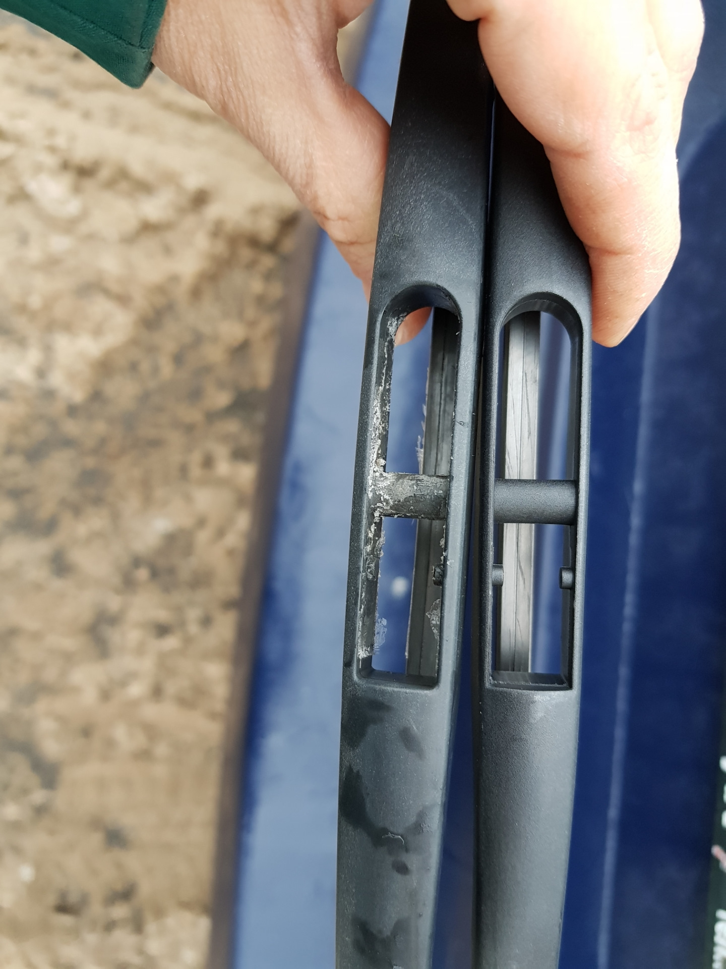 Задний дворник — Suzuki Liana, 1,6 л, 2006 года | аксессуары | DRIVE2