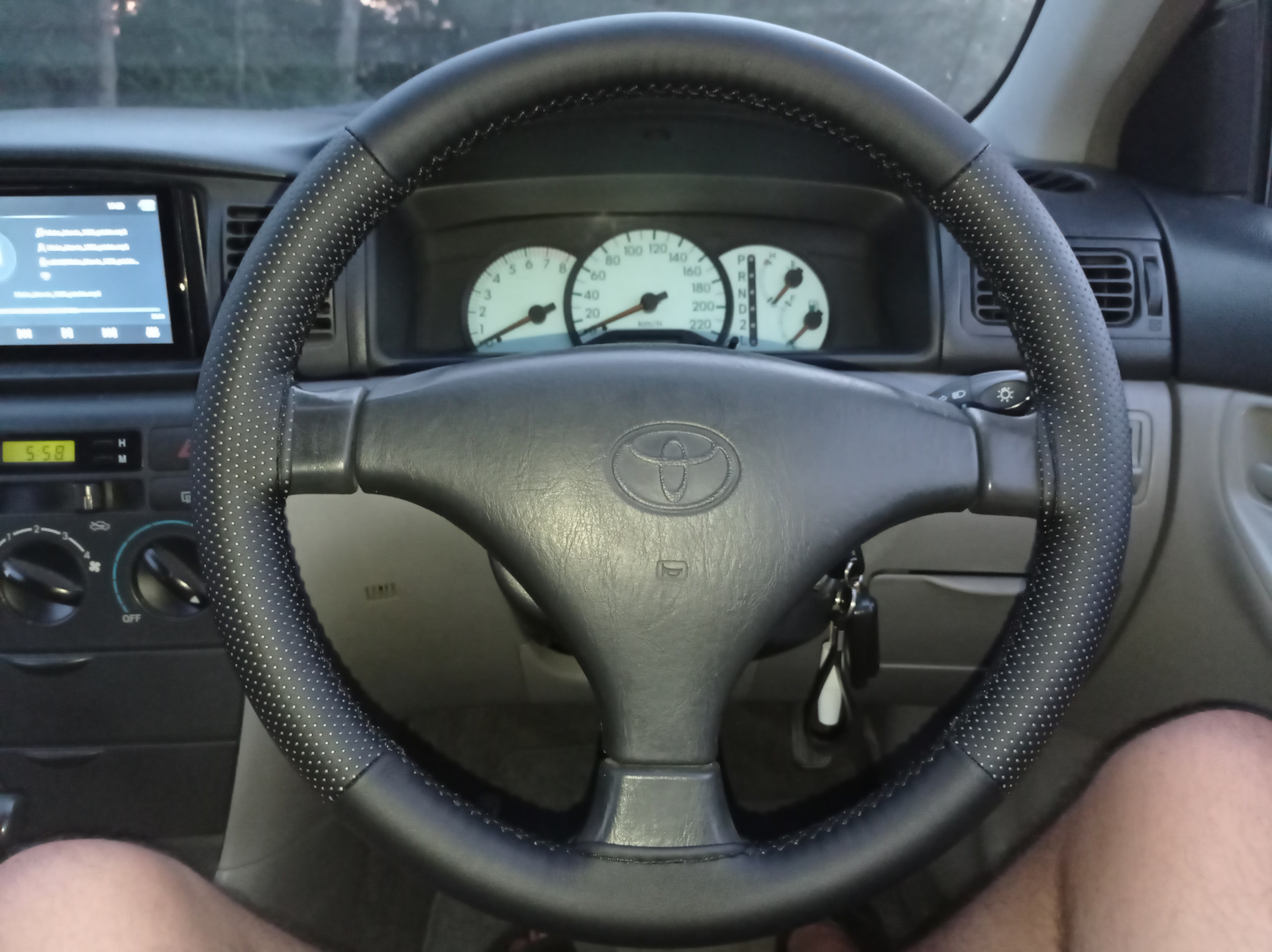 Оплётка руля на Королку — Toyota Corolla (120), 1,5 л, 2001 года ...