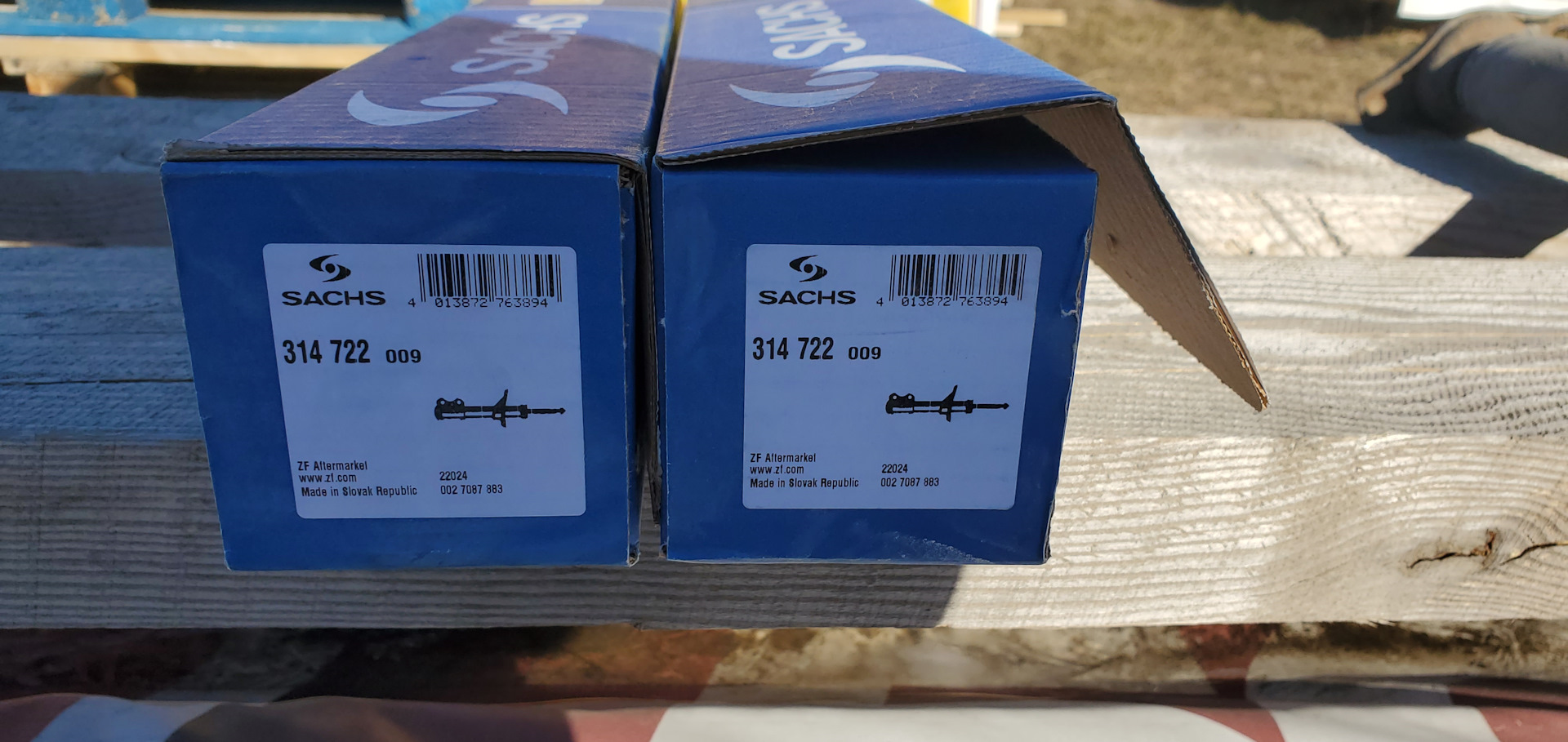 7️⃣0️⃣ Замена задних амортизаторов — Volvo XC70 III, 2,4 л, 2008 года ...