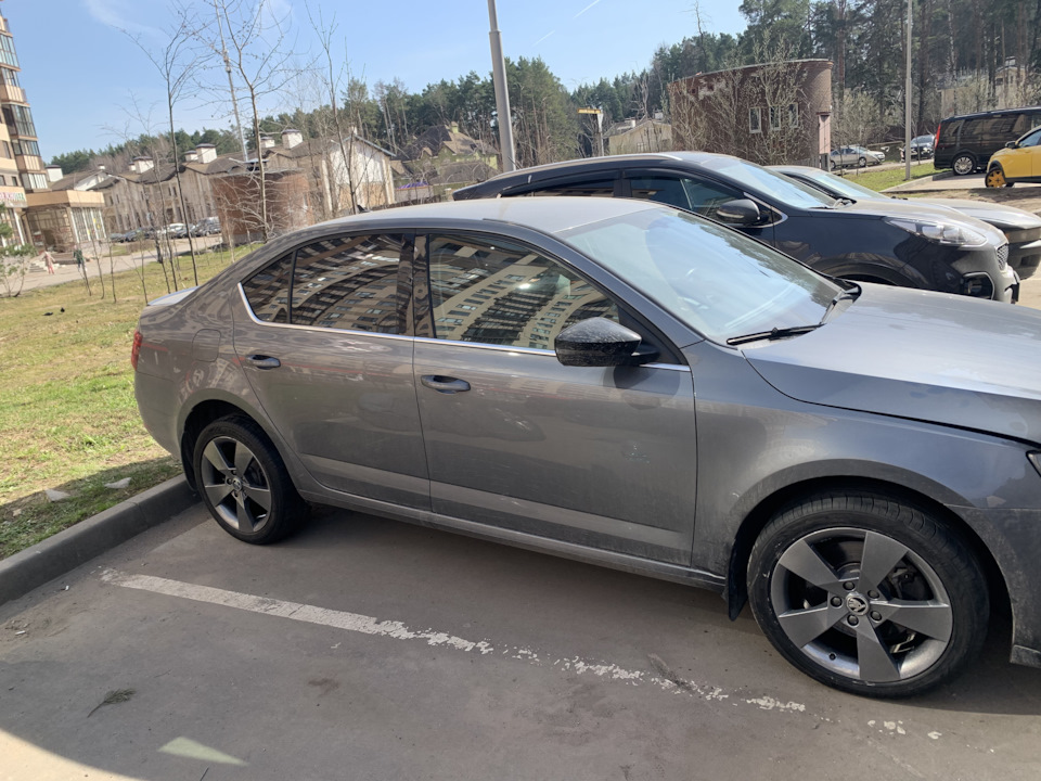 Покраска дисков Denom — Skoda Octavia A7 Mk3, 1,8 л, 2018 года ...