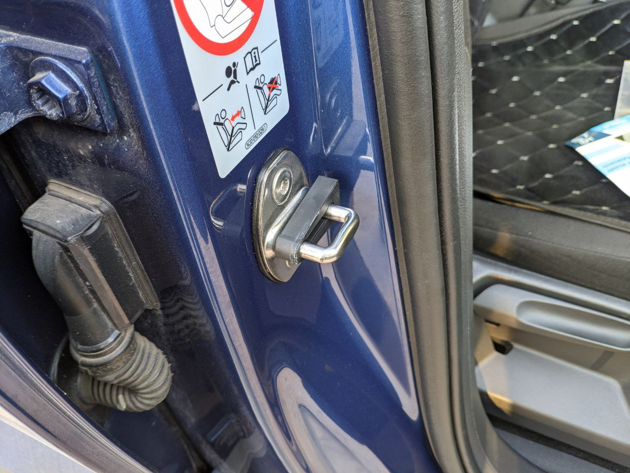 Демпферы дверных замков ST164 тип2 и регулировка демпферов двери ...