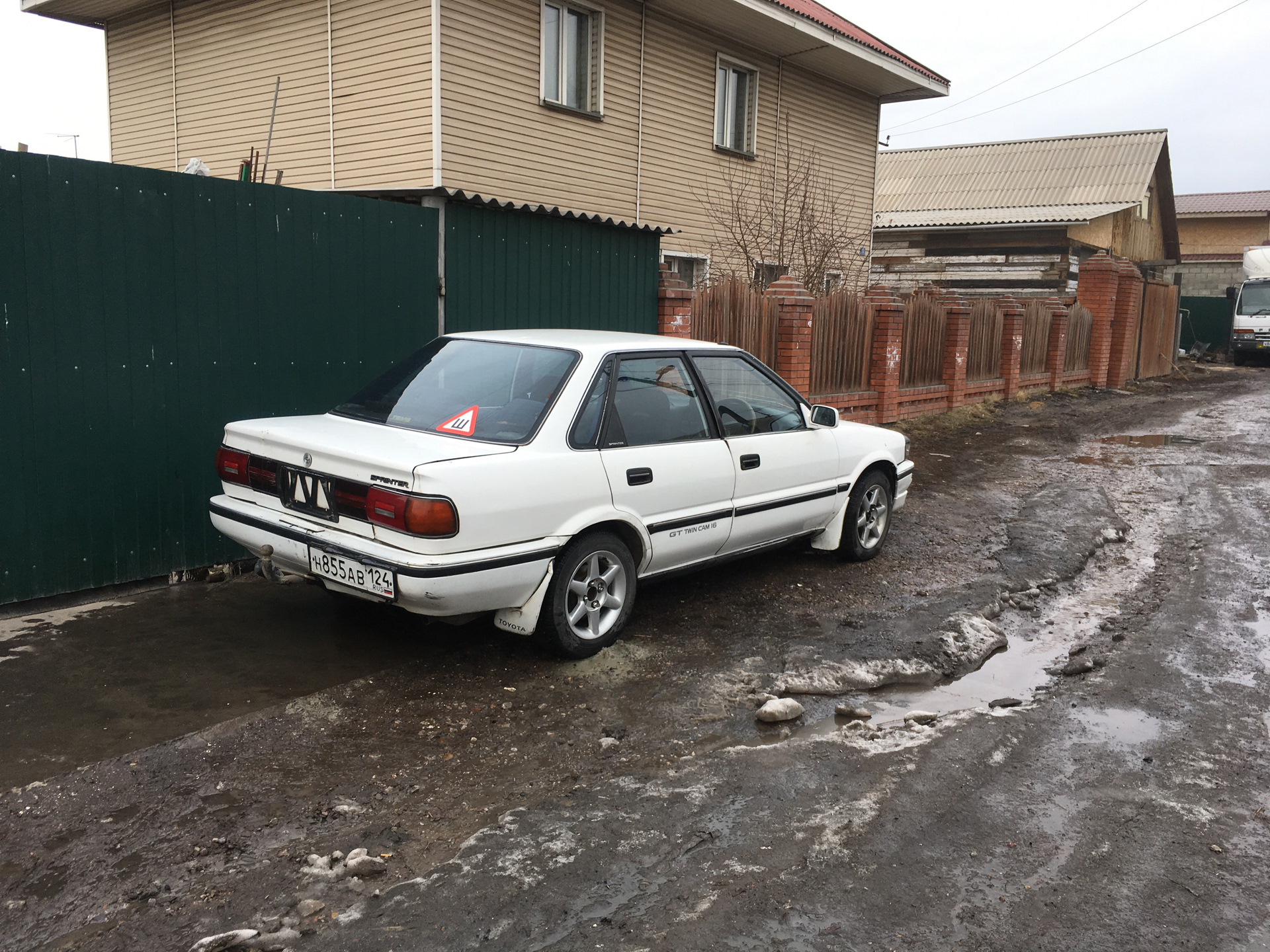 Уссурийск тойота спринтер 1987 год. Тойота Спринтер 90. Toyota Sprinter 90 1987. Тойота Спринтер 92 года. Тойота Спринтер 1987 года.