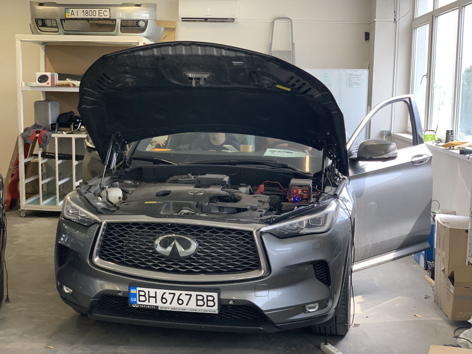 В студии Auto MultiMedia, Киев. — Infiniti QX50 (2G)