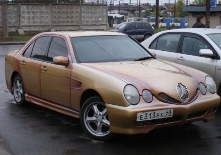 mercedes w210 золотистый