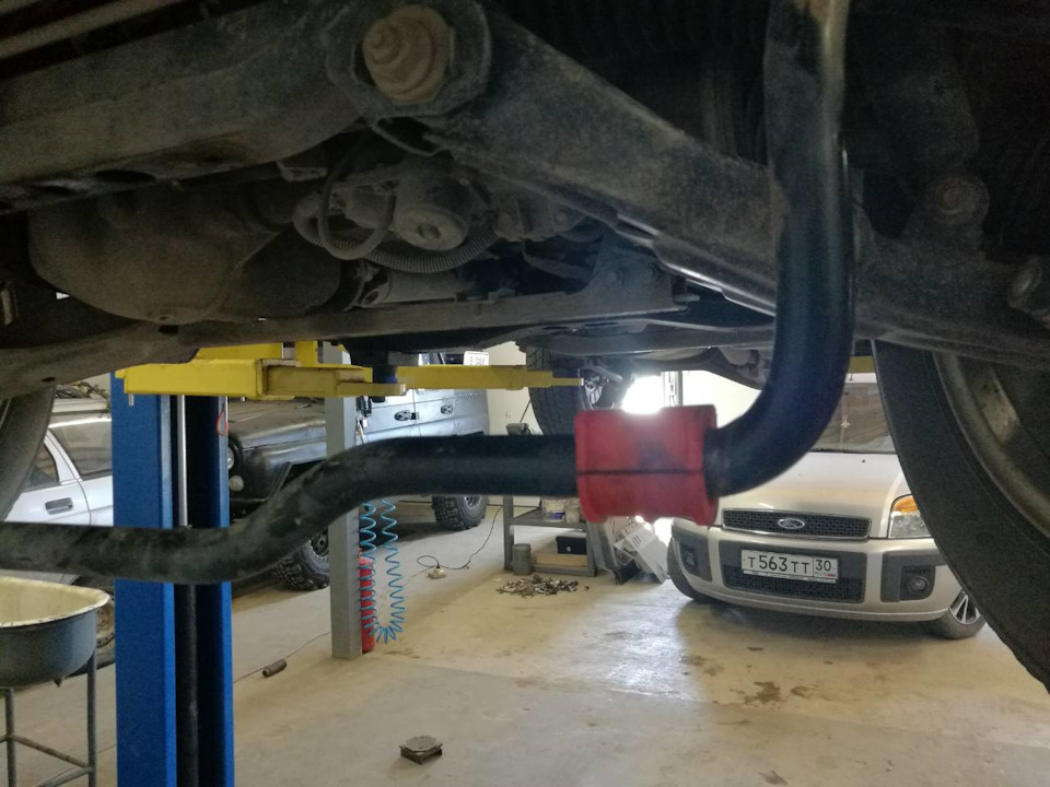 Ховер н5 задние стабилизаторы. Задние тяги ховер н3. 2916100k00 стойка стабилизатора great wall. Втулки стабилизатора ховер н3 передние. Стойка стабилизатора ховер н3.