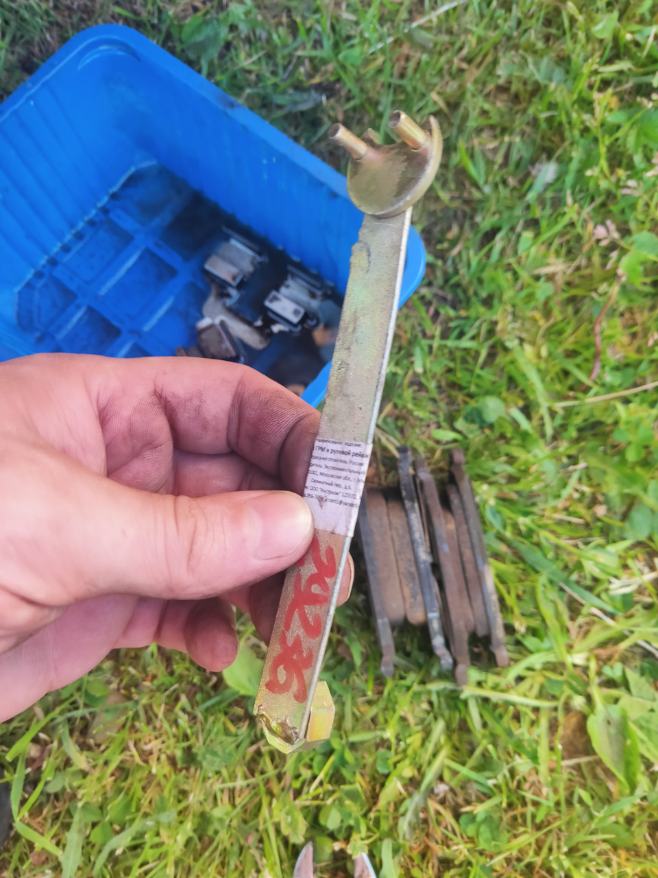 Замена задних колодок — Lada Vesta, 1,8 л, 2018 года | другое | DRIVE2