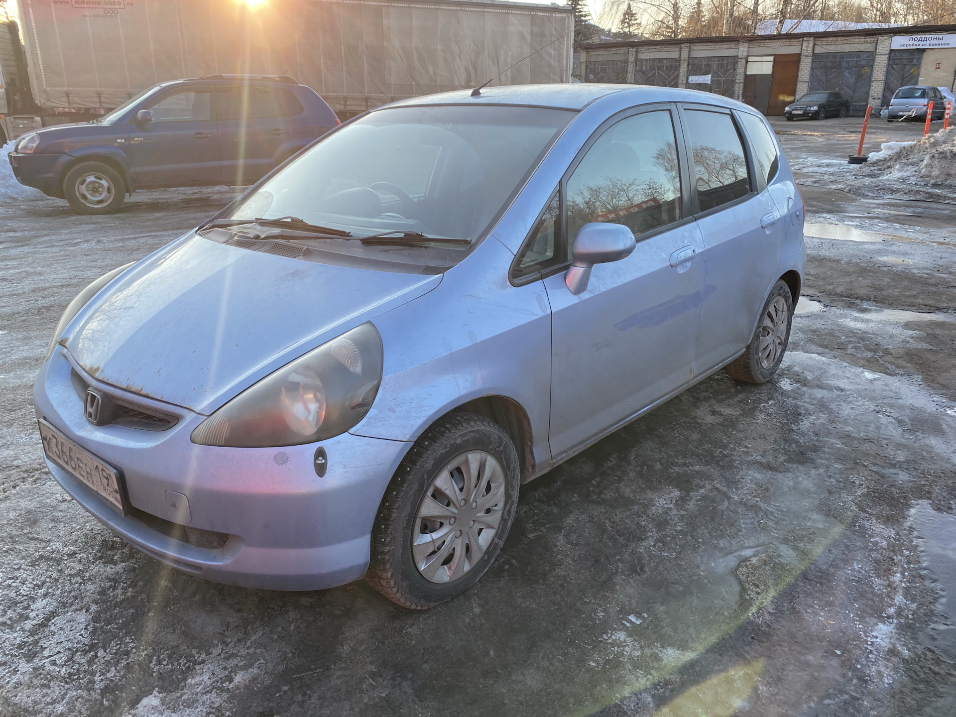 Начало пути — Honda Fit (1G), 1,3 л, 2003 года | встреча | DRIVE2