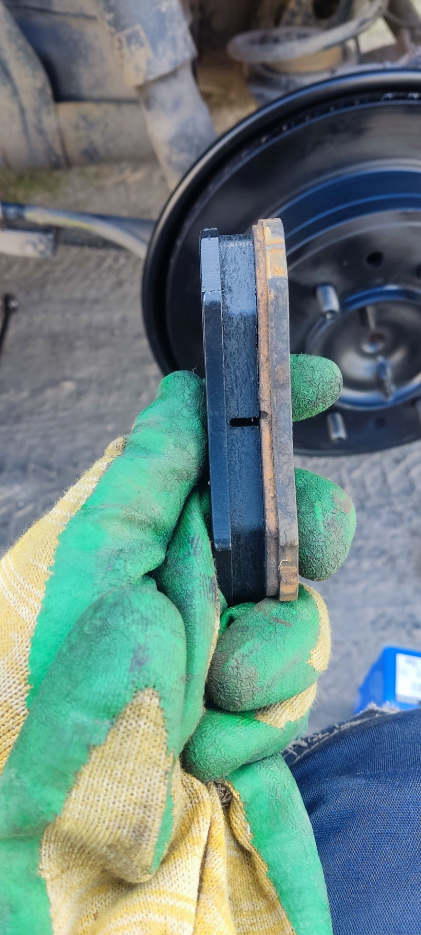 Замена колодок — Toyota Land Cruiser Prado 150-series, 2,8 л, 2015 года ...