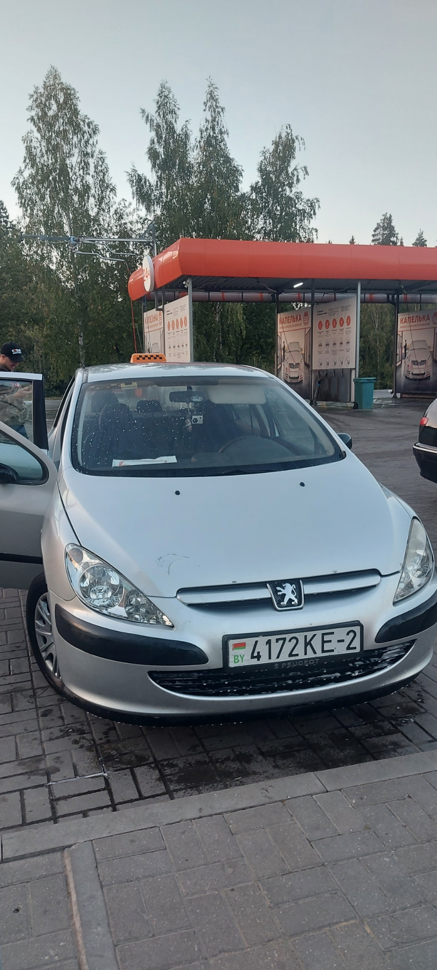 Такси — Peugeot 307, 1,6 л, 2001 года | просто так | DRIVE2