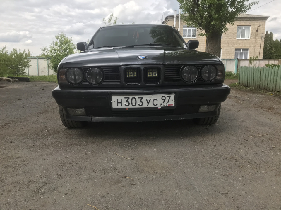 Bmw e34 hella black своими руками