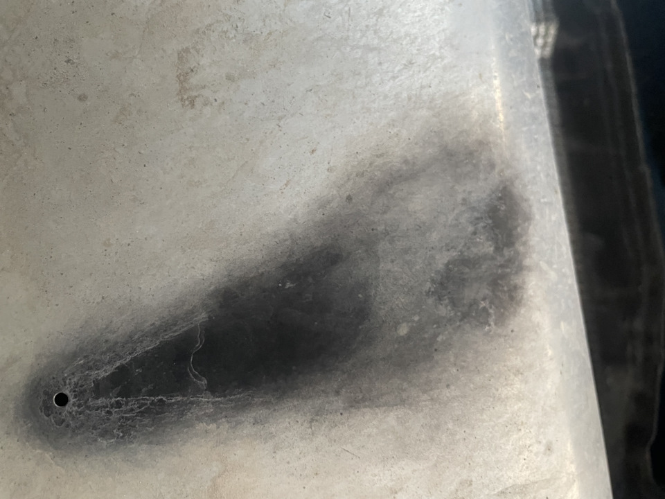 Зачем нужна это дырка в глушителе — DRIVE2