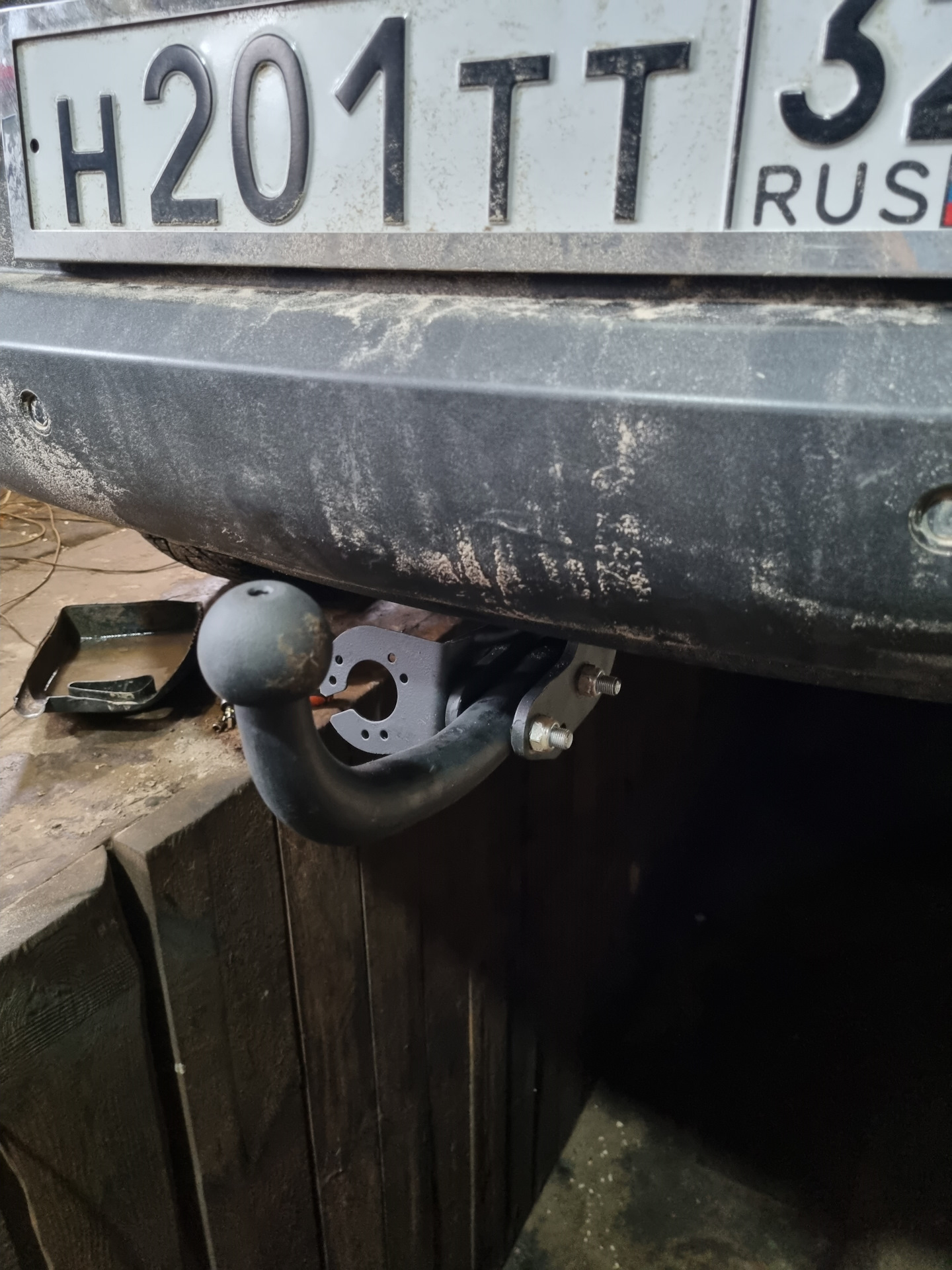 Установка фаркопа фирмы ТРЕЙЛЕР — KIA Sportage (3G), 2 л, 2012 года ...