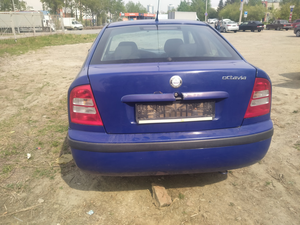 Решил поменять накладку подсветки номера и понеслось …))) — Skoda ...