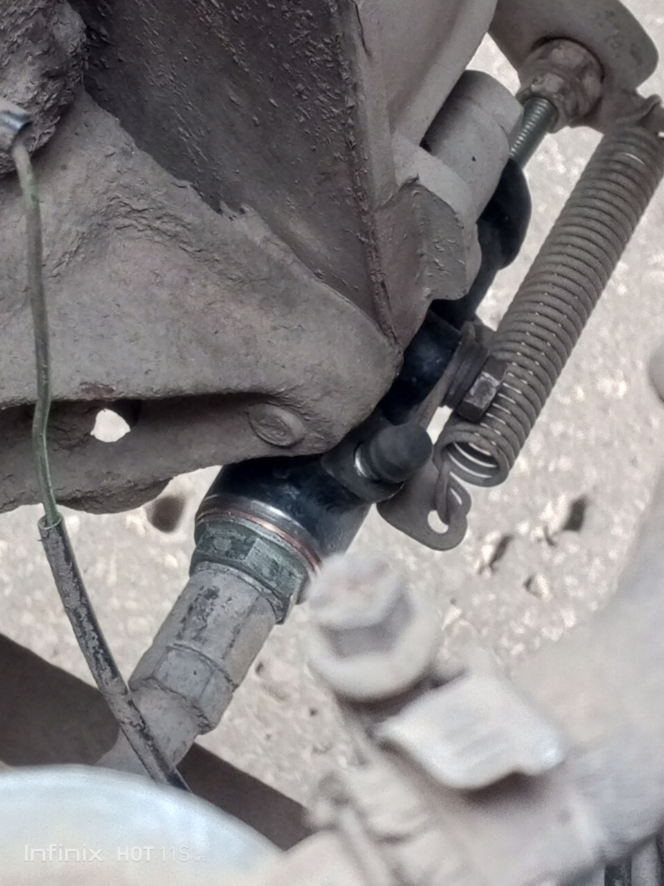 Сцепление сново живо — ИЖ 2126, 1,6 л, 2004 года | просто так | DRIVE2