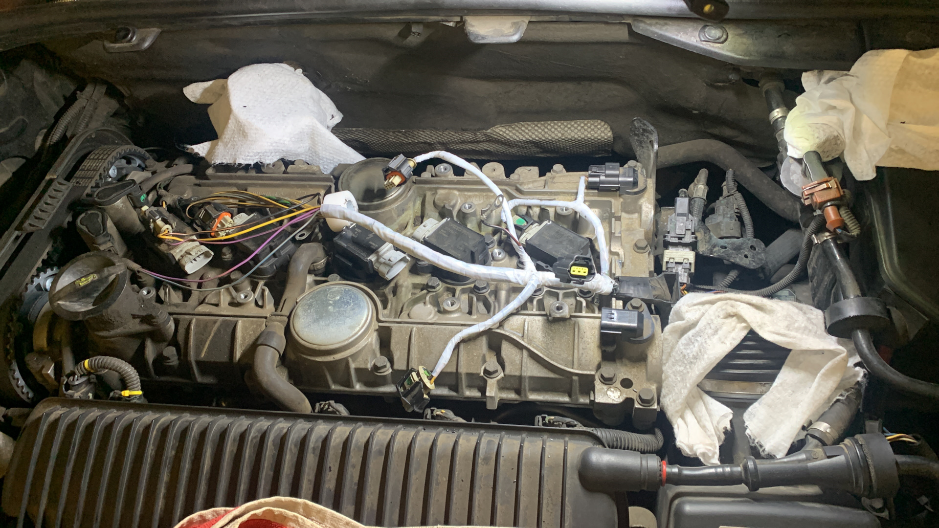 Пробой катушки зажигания. Замена изоляции — Volvo S80 (2G), 2,5 л, 2008 ...