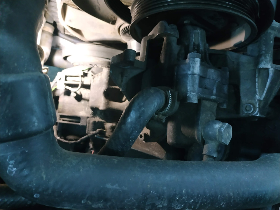 Фото в бортжурнале Audi A6 (C4)