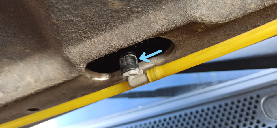 Замена омывателей лобового стекла — Great Wall Hover, 2 л, 2013 года ...