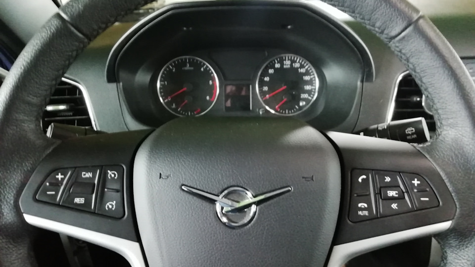 С Патриотом не заскучаешь. Замена концевика педали тормоза. — УАЗ ...