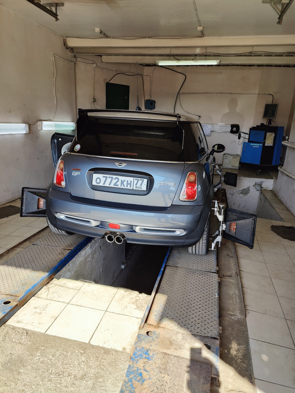 Развал схождение — MINI John Cooper Works GP (R53), 1,6 л, 2006