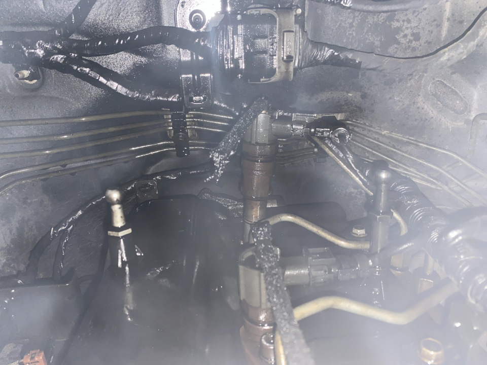 Выбило форсунку — Hyundai Grand Starex, 2,5 л, 2009 года | визит на ...