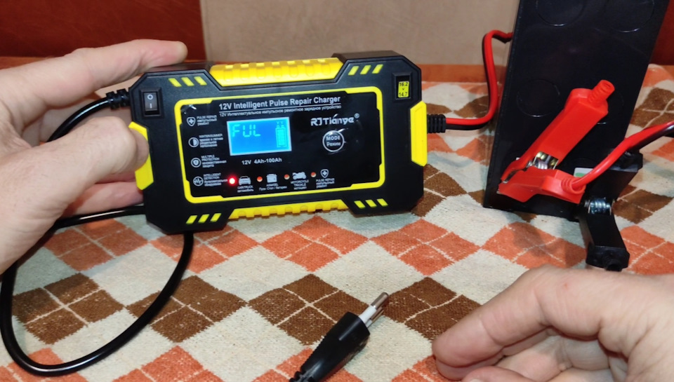 RJ Tianye повышаем напряжение до 16.2V, делаем выбор 14.7/16.2V на ...