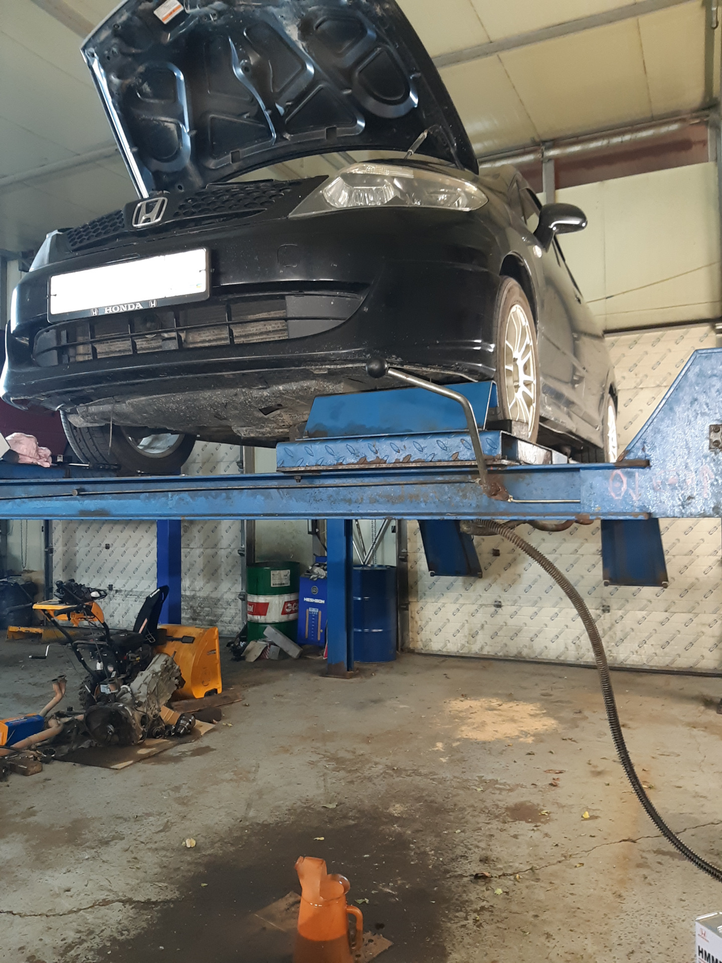 61. Плановая замена масел ДВС и вариатора. — Honda Airwave, 1,5 л, 2005 ...