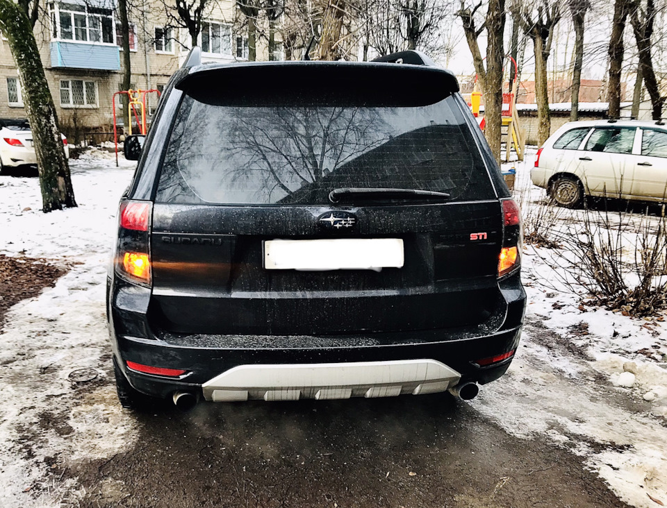 Покраска задних фонарей! Поворотник и задний ход в одной лампе — Subaru ...