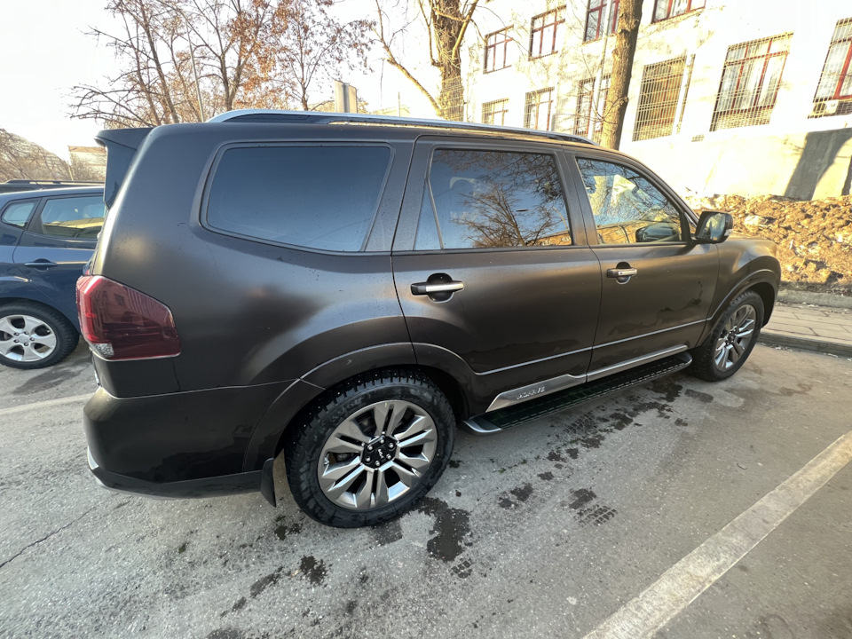 Photo from the logbook KIA Mohave (HM2)