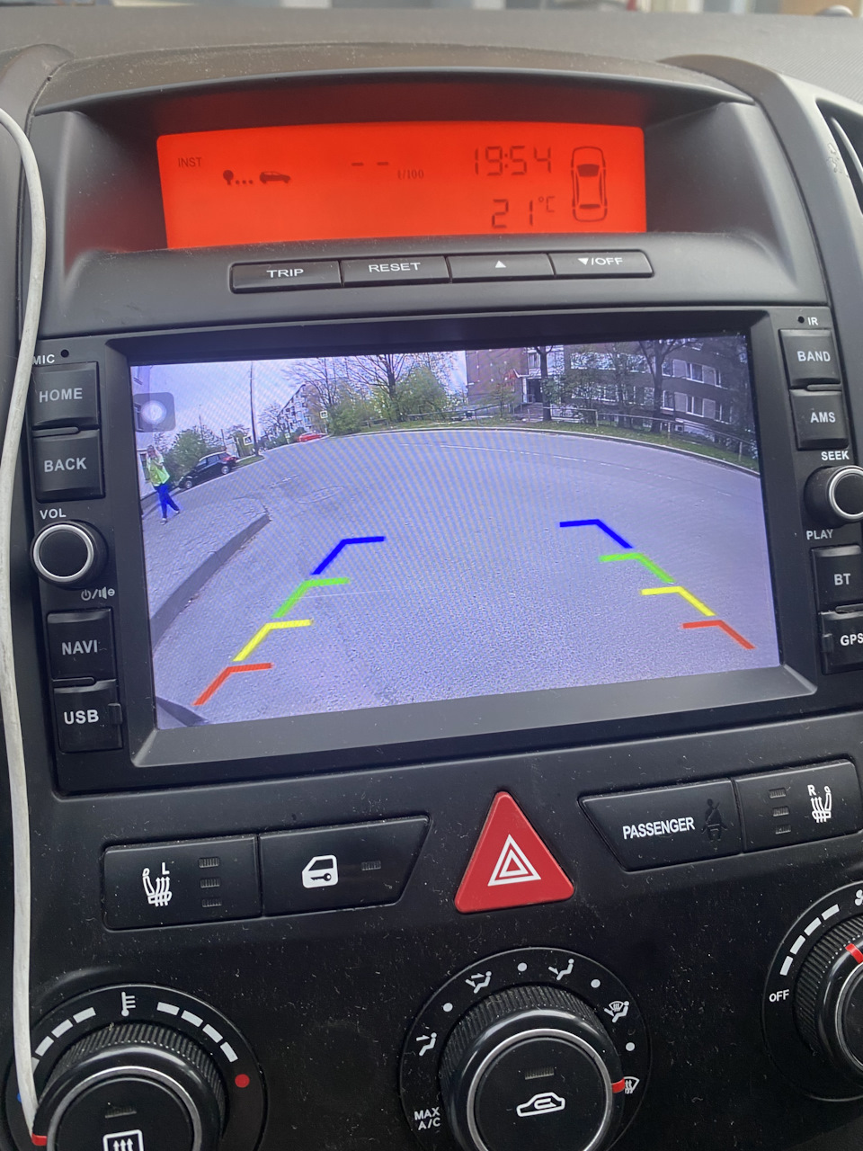 Тариф сим карты для магнитолы. — KIA Ceed (1G), 1,4 л, 2008 года ...