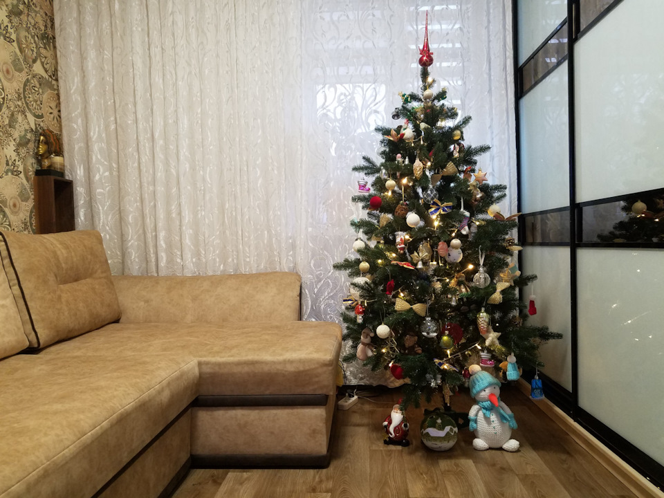 После протестов жены пришлось нарядить и эту — Volkswagen Caravelle (T3)