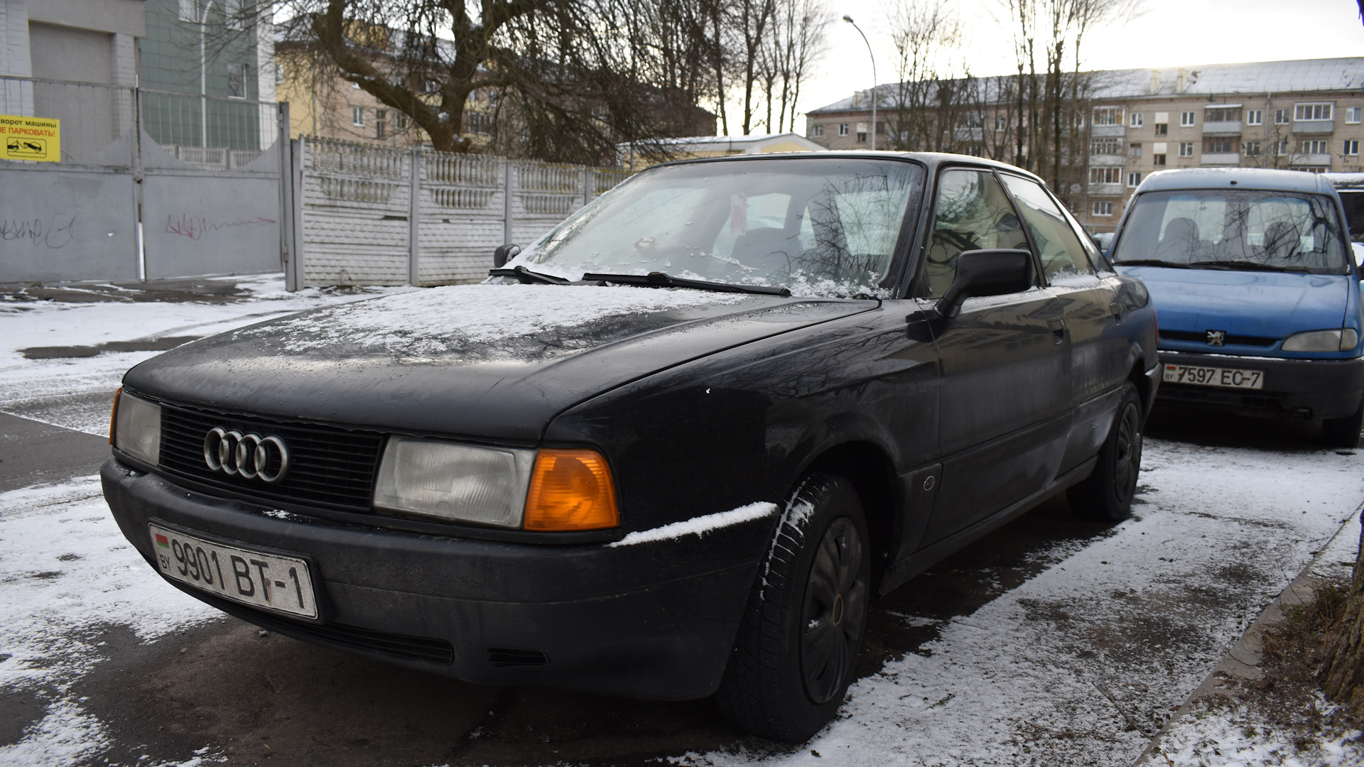 Audi 80 (B4) 1.8 бензиновый 1991 | Черный металик 1.8 инжек на DRIVE2