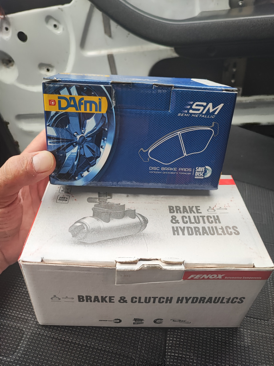 Заклинил тормозной цилиндр — Lada 4x4 3D, 1,7 л, 2010 года | поломка ...