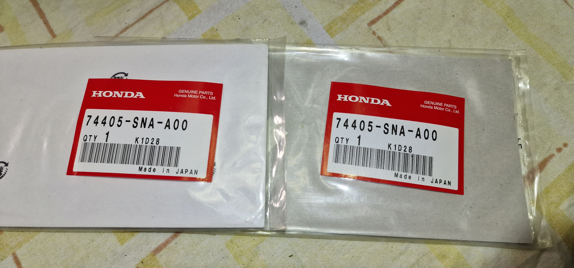 Про боковые наклейки и ржавчину в двери. — Honda Civic 4D (8G), 1,8 л, 2008  года | своими руками | DRIVE2