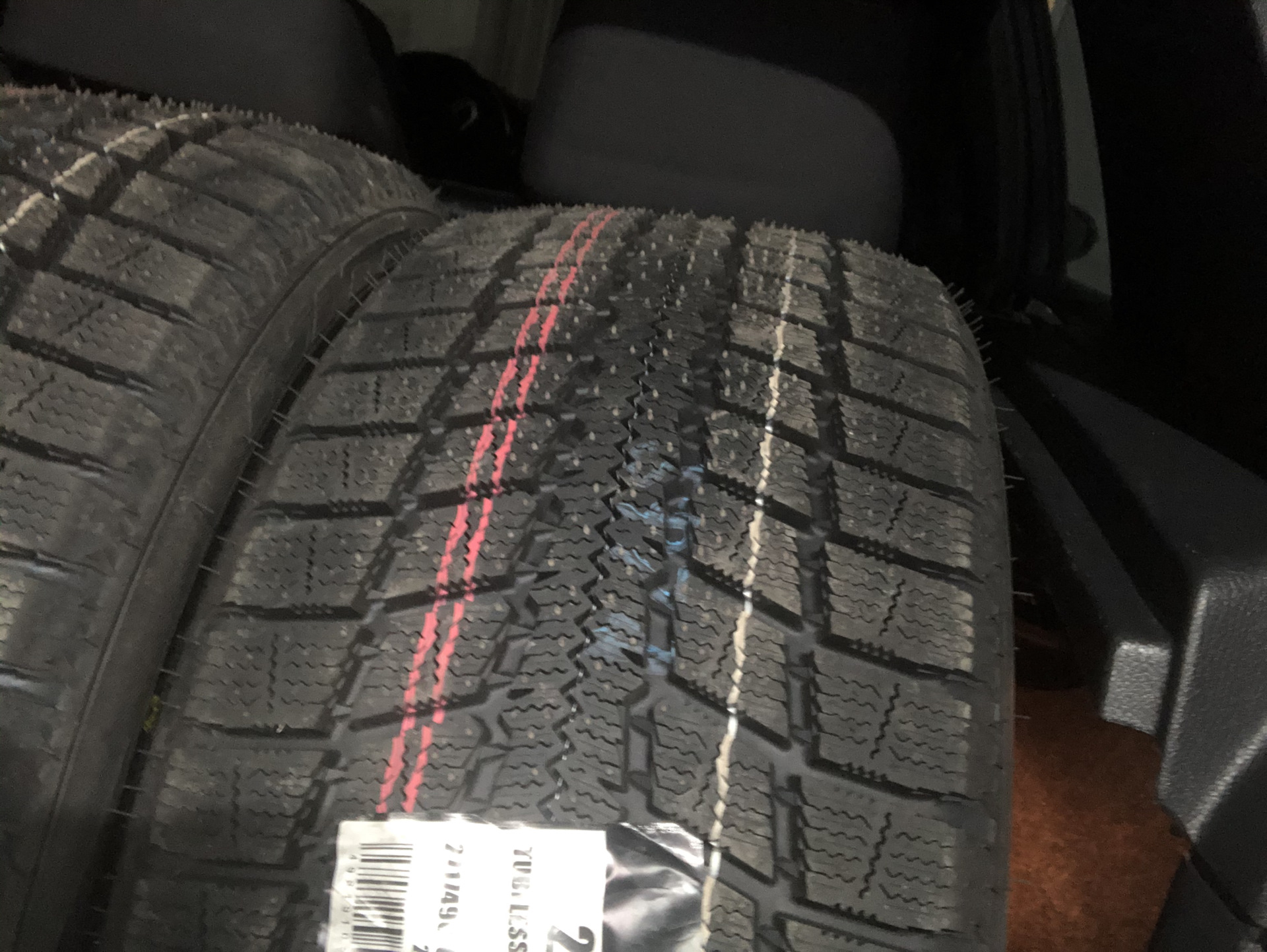 Нитто винтер. Nitto SN 2 Winter 225/45 r17. Резина Nitto sn3. Нитто СН 3 Винтер. Нитто липучка.