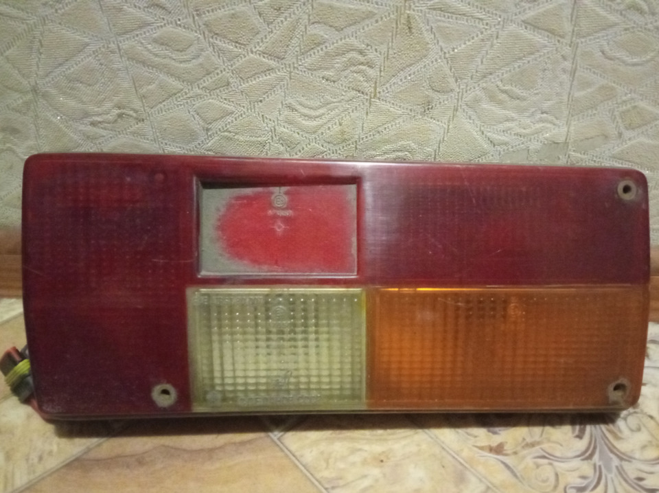 Задние фонари — Lada 2105, 1,3 л, 1982 года | тюнинг | DRIVE2