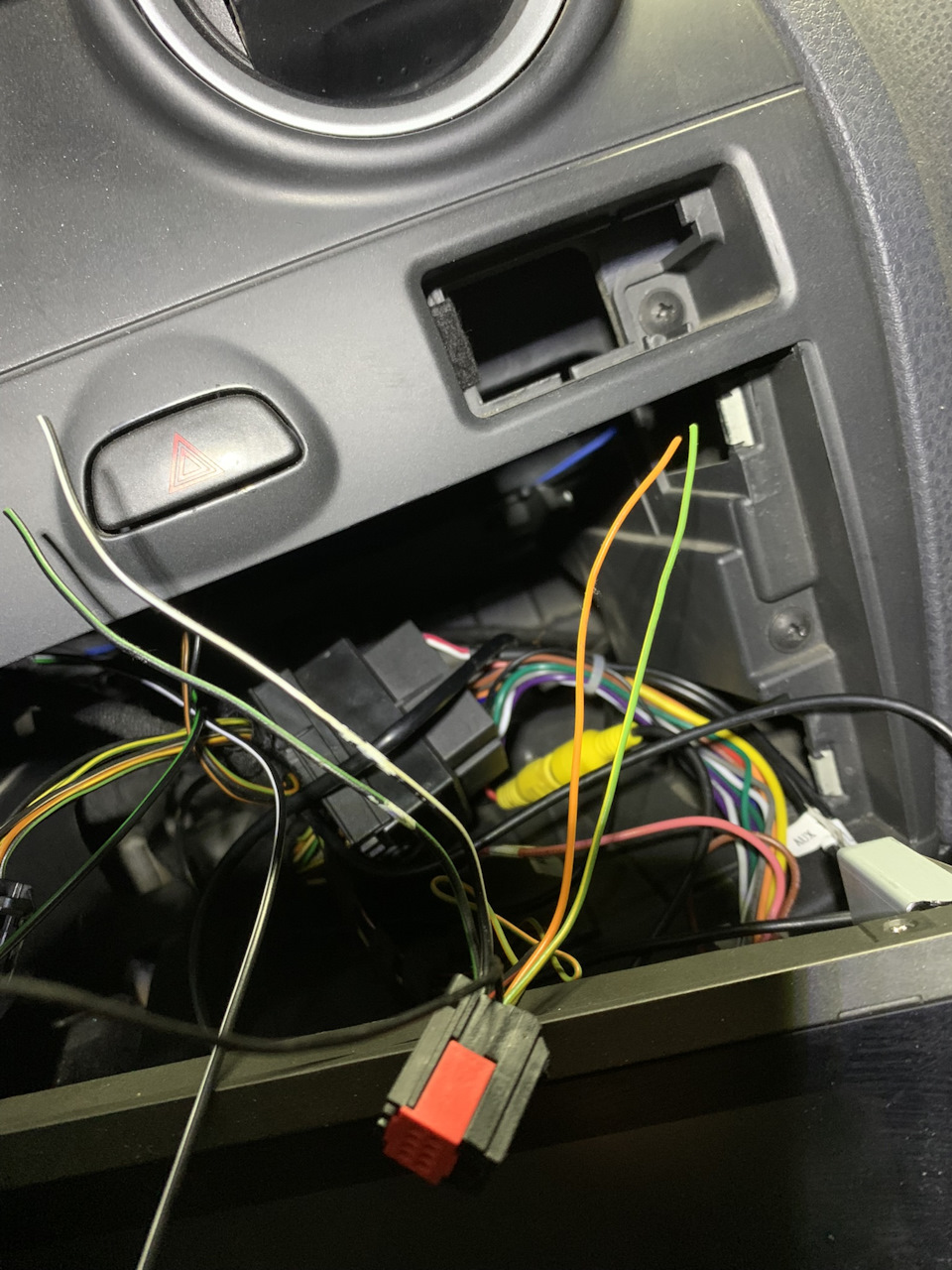 Фото в бортжурнале Ford Fiesta (Mk V)