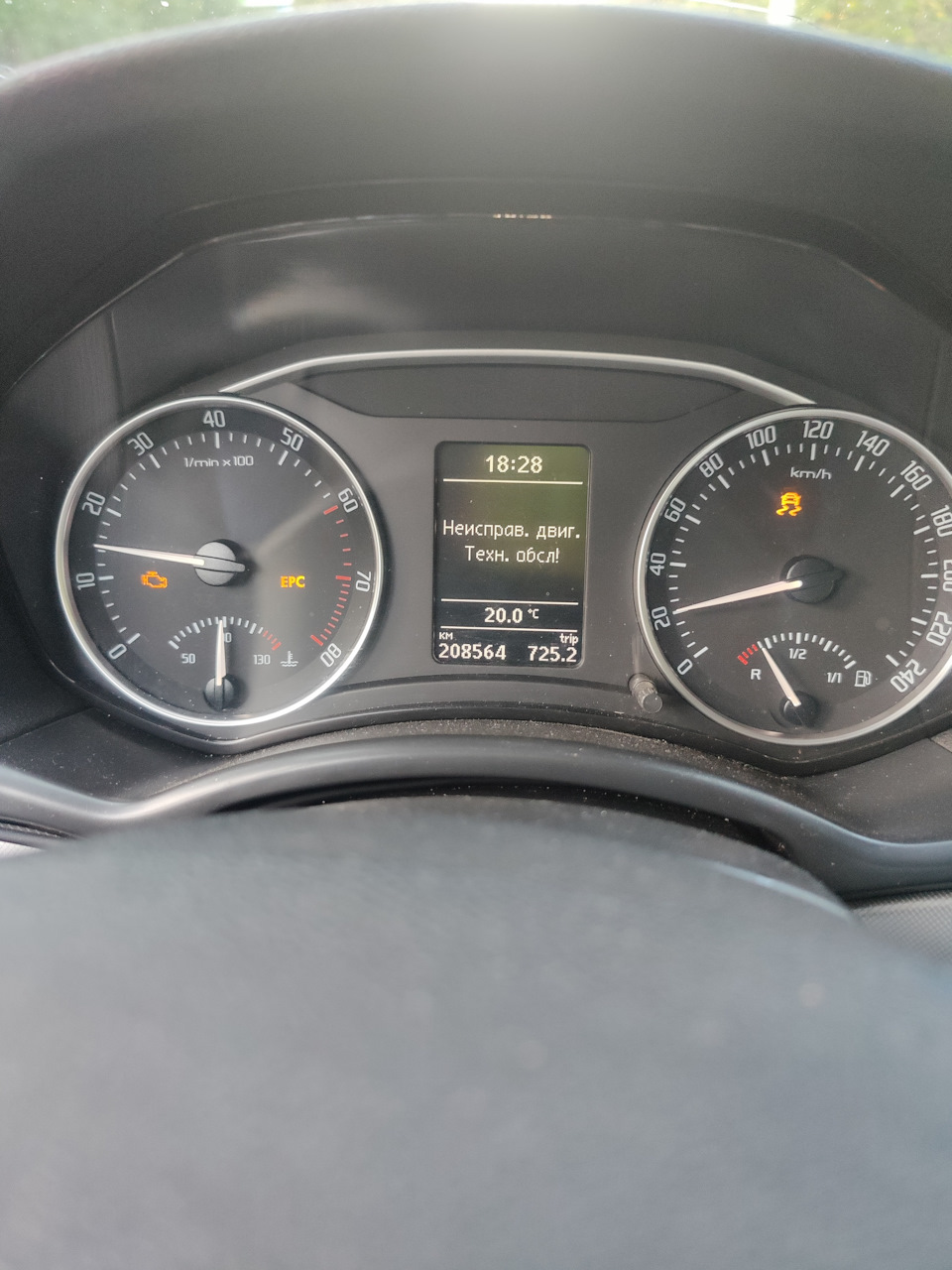 Замена разъема дроссельной заслонки — Skoda Octavia A5 Mk2, 1,6 л, 2009 ...