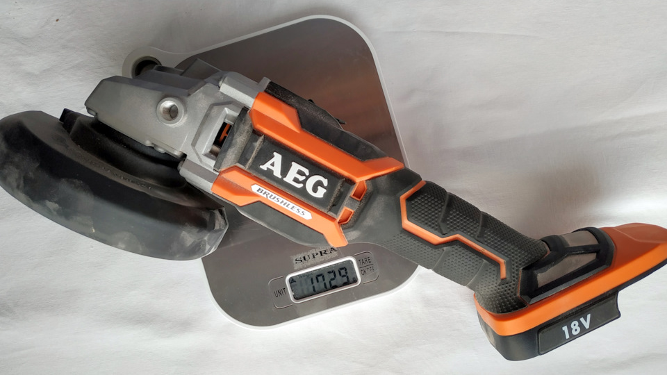 Афигительная болгарка на аккумуляторах от AEG 18V — Сообщество ...
