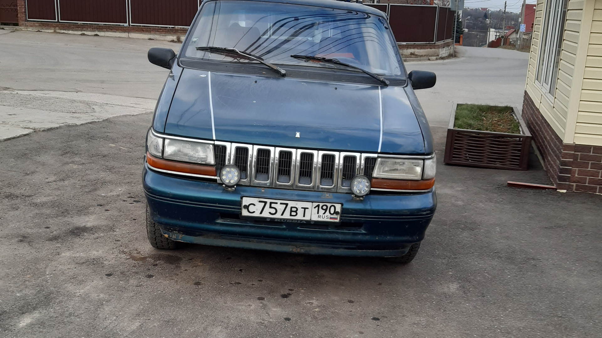 Plymouth Voyager II 2.5 бензиновый 1995 | Автобус 2.5 америкос на DRIVE2