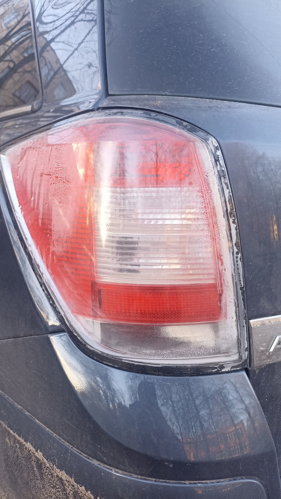 Задний левый фонарь. Проблема осталась… — Opel Astra H, 1,6 л, 2009 ...