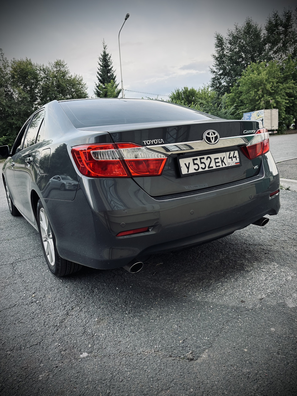 Диффузор на задний бампер — Toyota Camry (XV50), 3,5 л, 2014 года ...