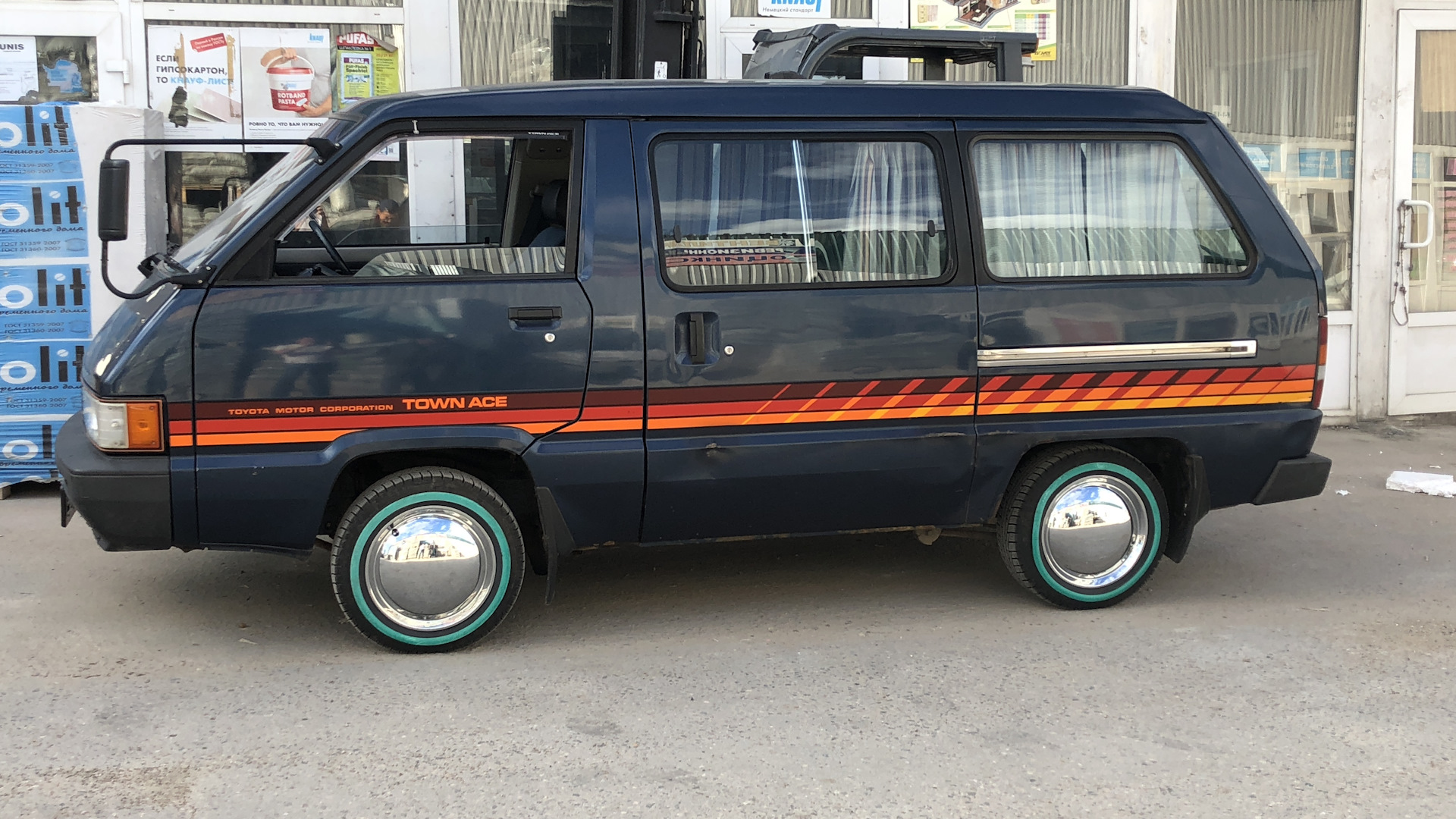 Toyota Town Ace 2.0 бензиновый 1984 | Ретро Басик на DRIVE2