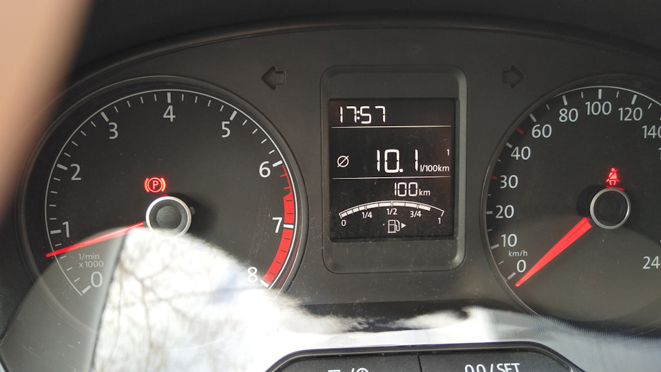 Volkswagen Polo Sedan 1.4 механика