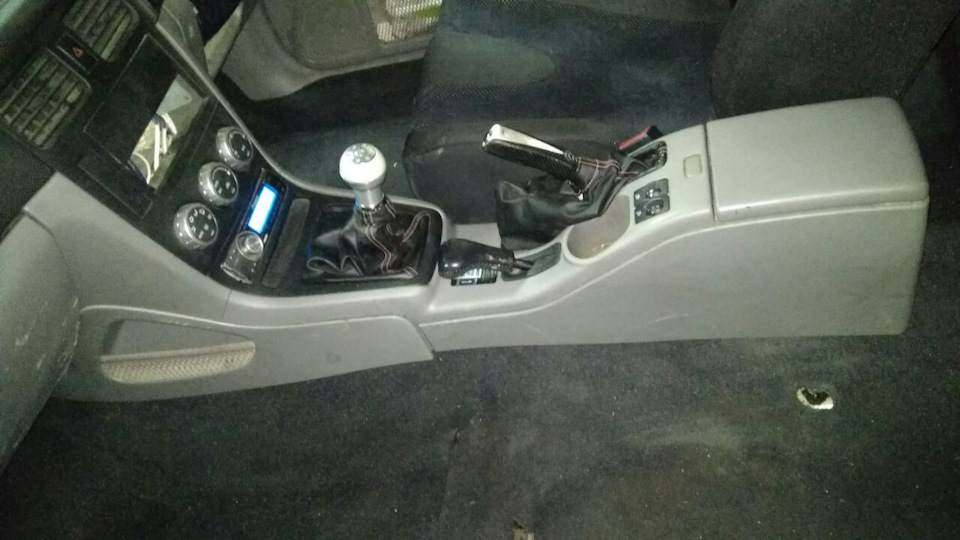 Промывка радиатора печки + новый аккумулятор — Peugeot 308 SW (1G), 1,6 ...