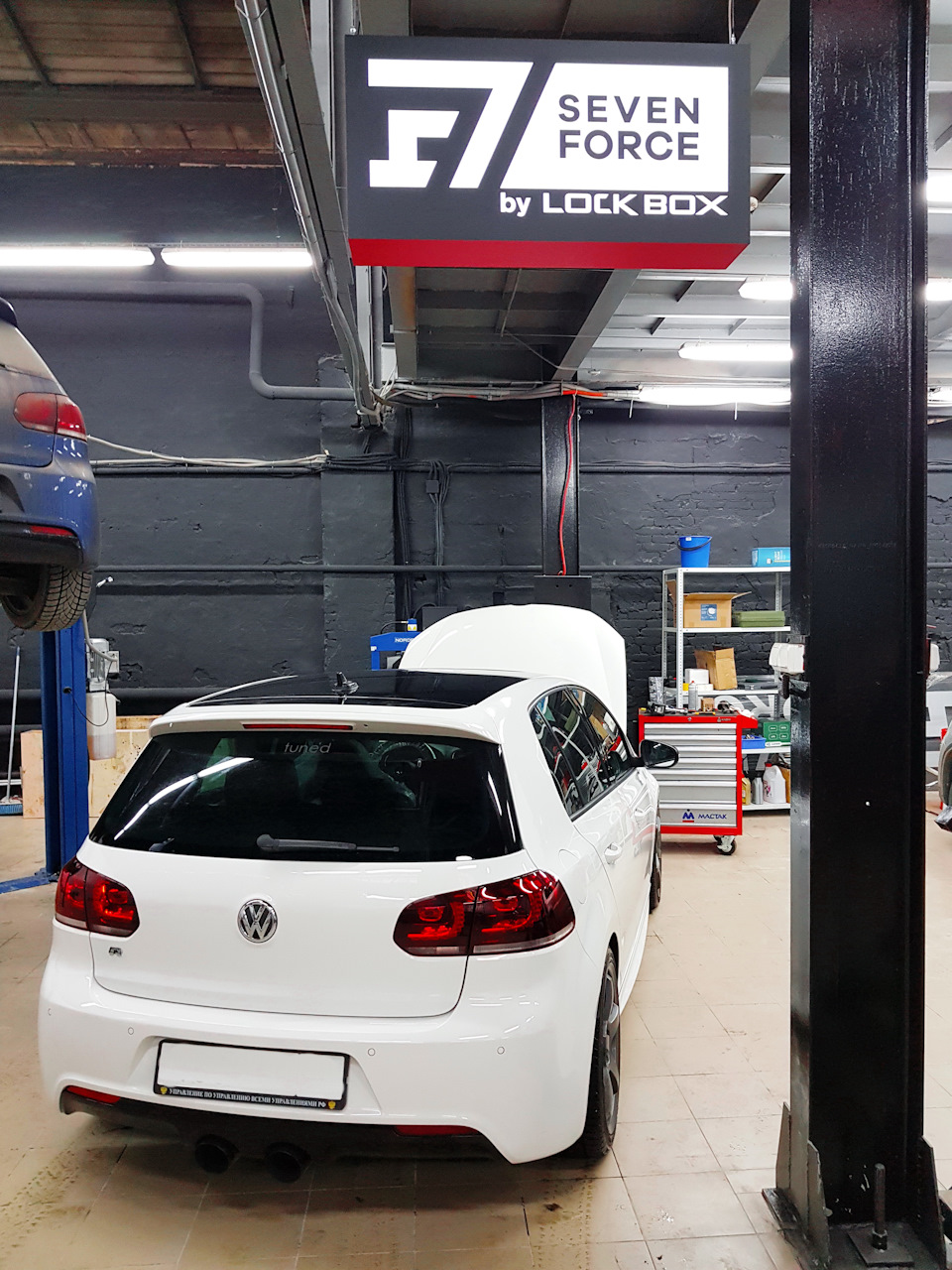 Фото в бортжурнале Volkswagen Golf R Mk6